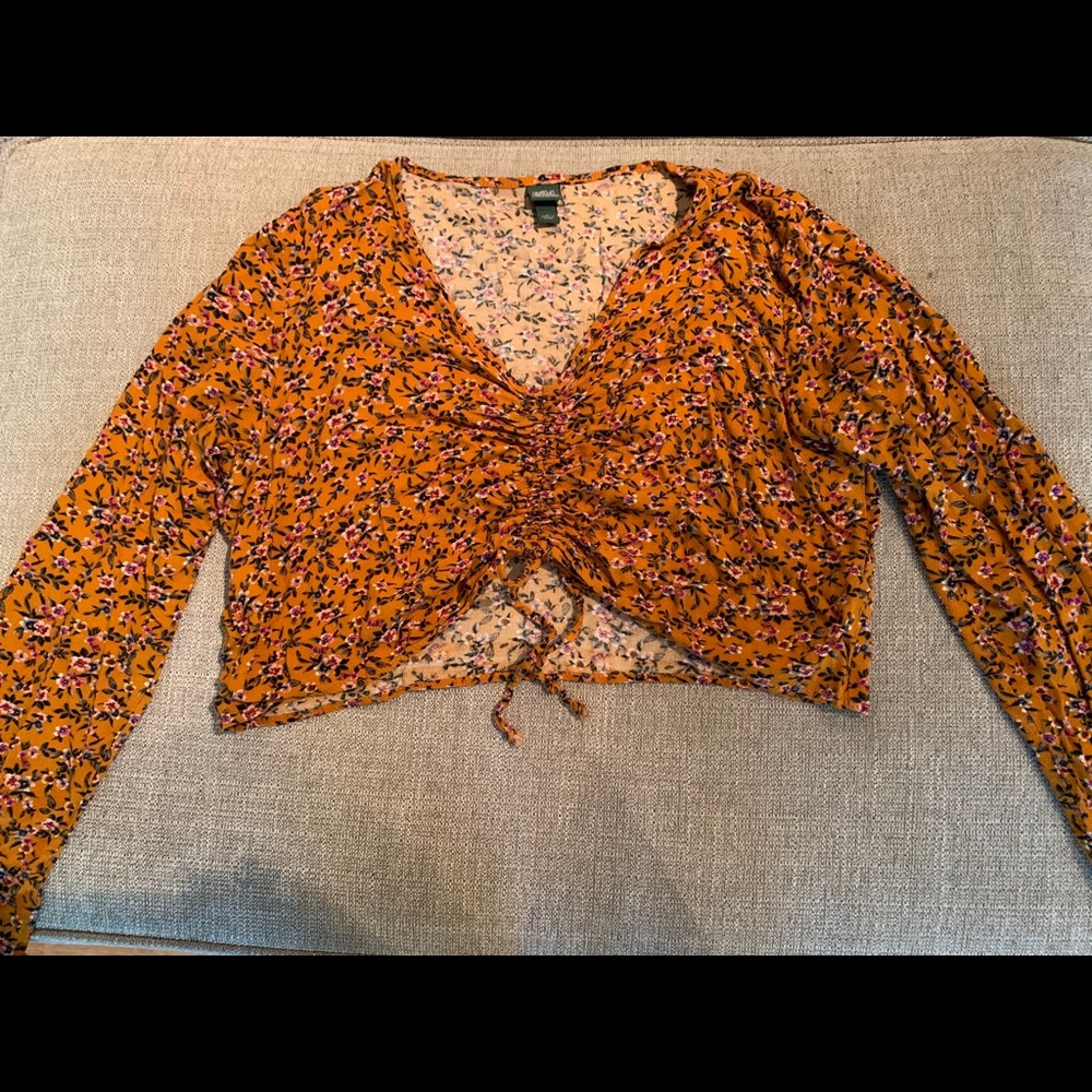 🌸🍂Floral Crop Top 🍂🌸